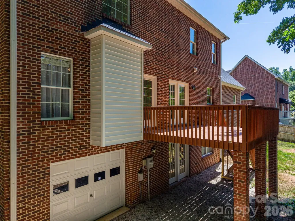 1535 20th Avenue Place NE Hickory NC 28601