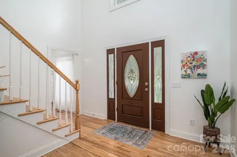 1535 20th Avenue Place NE Hickory NC 28601