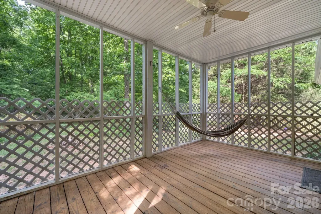 2120 40th Avenue Court NE Hickory NC 28601