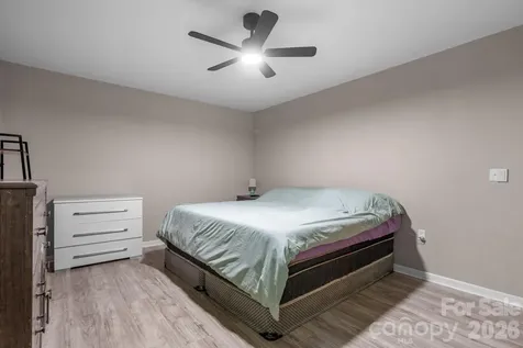 2120 40th Avenue Court NE Hickory NC 28601