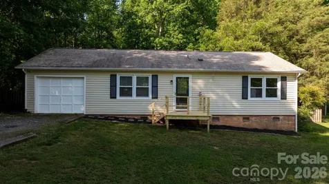 2120 40th Avenue Court NE Hickory NC 28601