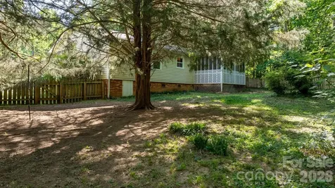 2120 40th Avenue Court NE Hickory NC 28601