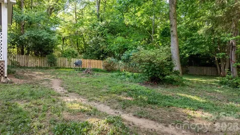 2120 40th Avenue Court NE Hickory NC 28601