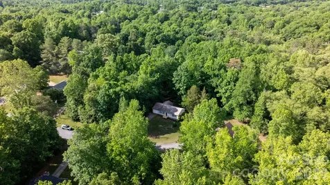 2120 40th Avenue Court NE Hickory NC 28601