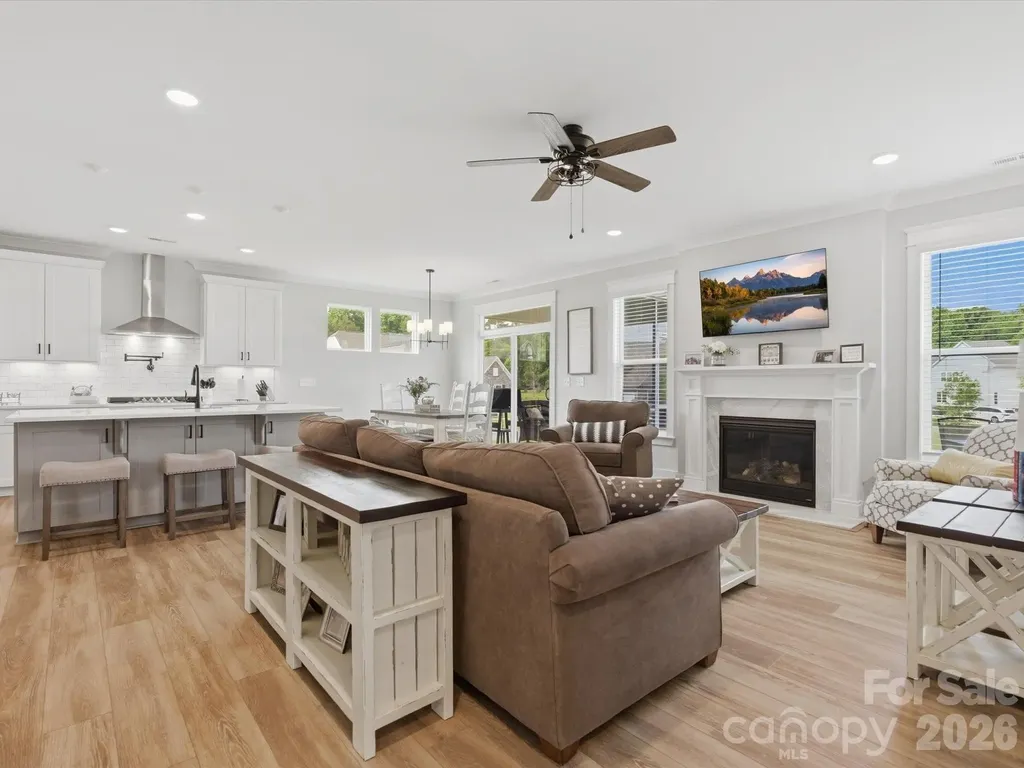 852 Yucatan Drive Waxhaw NC 28173
