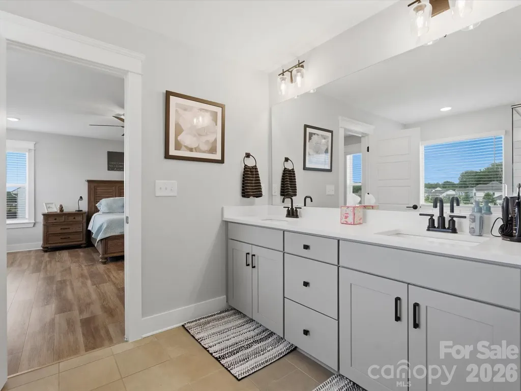 852 Yucatan Drive Waxhaw NC 28173