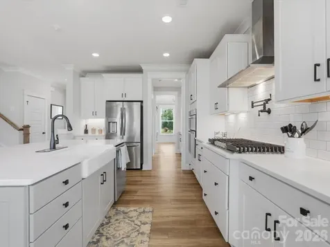 852 Yucatan Drive Waxhaw NC 28173