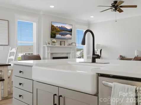 852 Yucatan Drive Waxhaw NC 28173