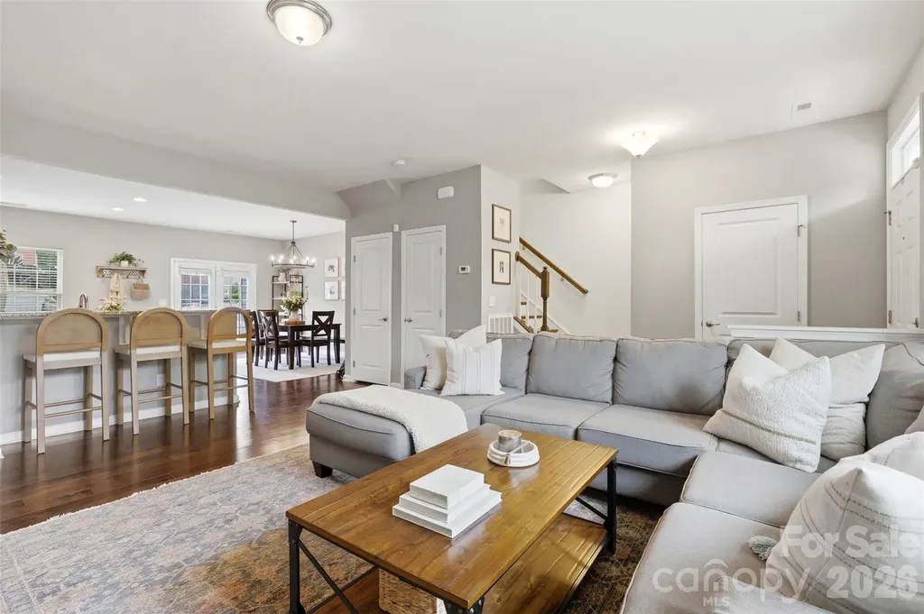 1714 Evergreen Drive Charlotte NC 28208