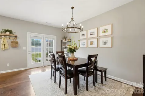 1714 Evergreen Drive Charlotte NC 28208