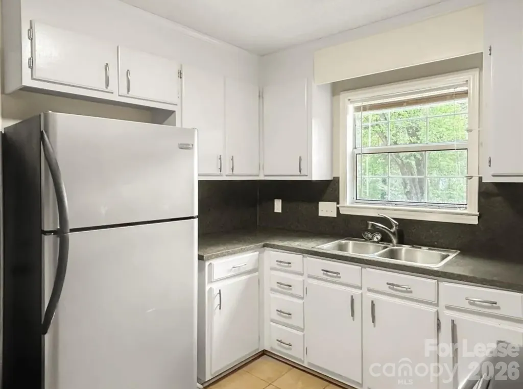 5933 Ruth Drive Charlotte NC 28215
