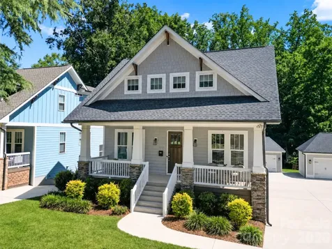 3015 Commonwealth Avenue Charlotte NC 28205