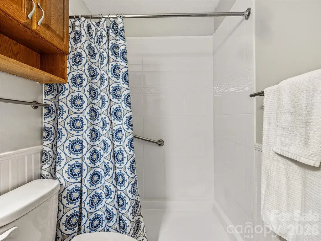200 River Ridge Drive Burnsville NC 28714