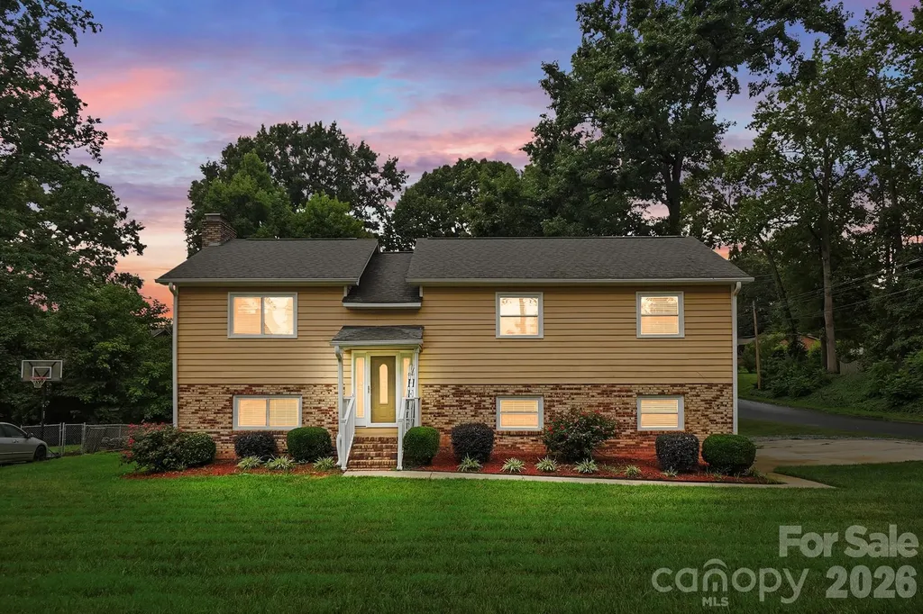 2600 Providence Drive Gastonia NC 28052