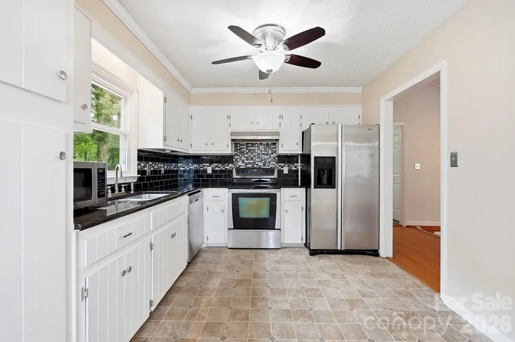 2600 Providence Drive Gastonia NC 28052
