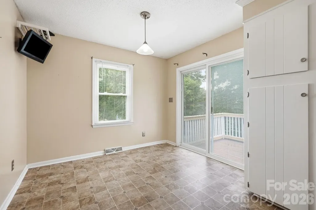 2600 Providence Drive Gastonia NC 28052