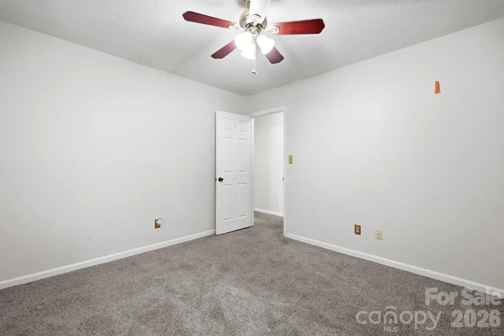 2600 Providence Drive Gastonia NC 28052