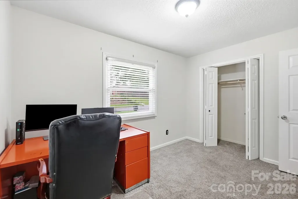 2600 Providence Drive Gastonia NC 28052