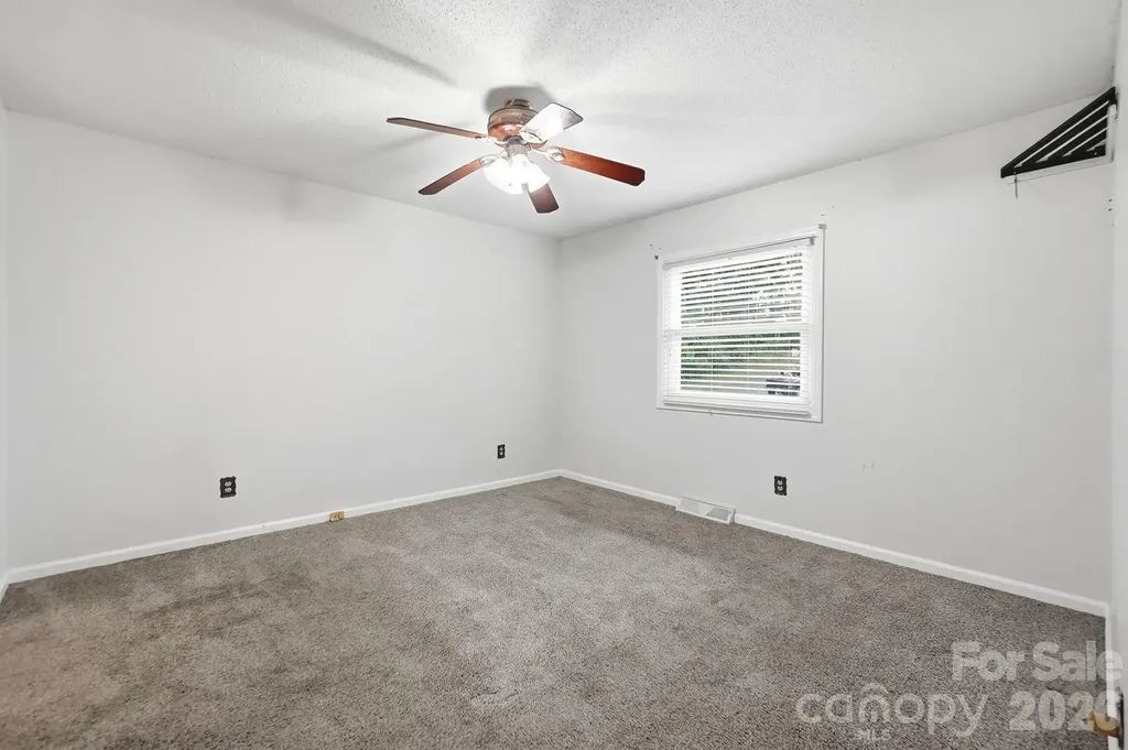 2600 Providence Drive Gastonia NC 28052