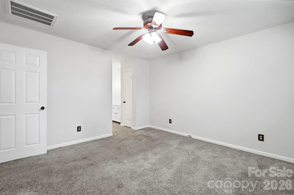 2600 Providence Drive Gastonia NC 28052