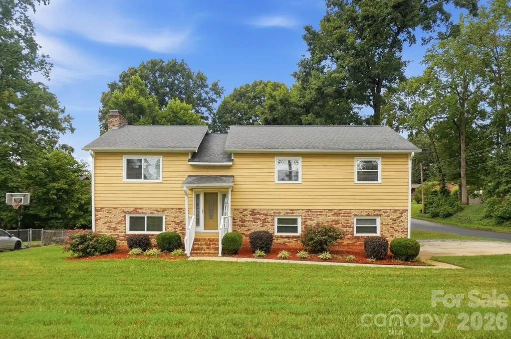 2600 Providence Drive Gastonia NC 28052