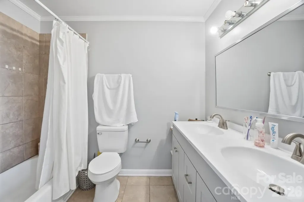 8529 Castle Pine Court Charlotte NC 28226