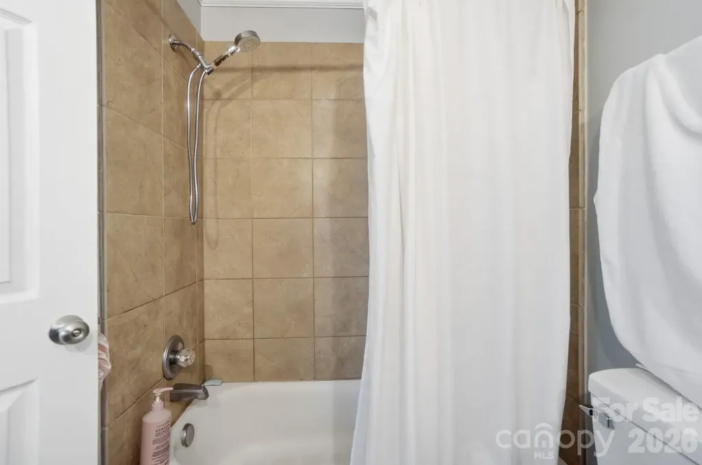8529 Castle Pine Court Charlotte NC 28226