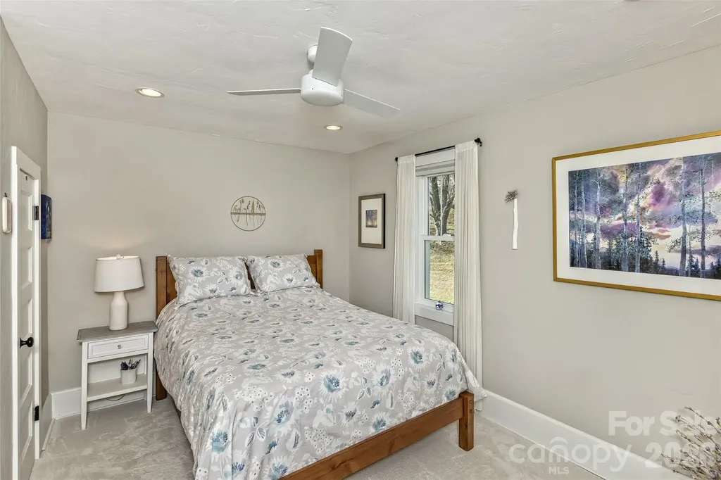 522 Calvert Road Brevard NC 28712