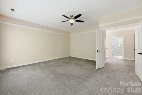 3308 Grandeur Road Charlotte NC 28269