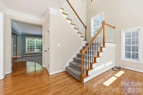 3308 Grandeur Road Charlotte NC 28269