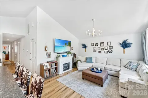 3416 Mable Hubbard Drive Charlotte NC 28208