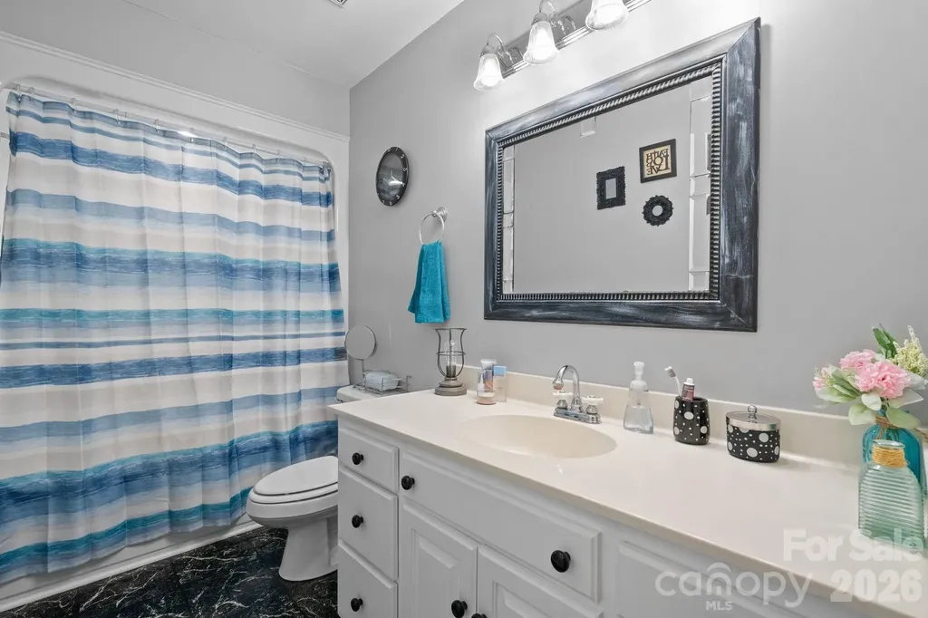 4093 Fairview Drive Maiden NC 28650
