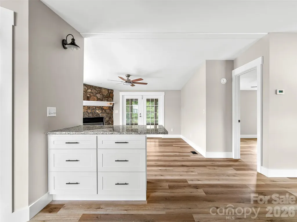 448 Riverwind Drive Hendersonville NC 28739
