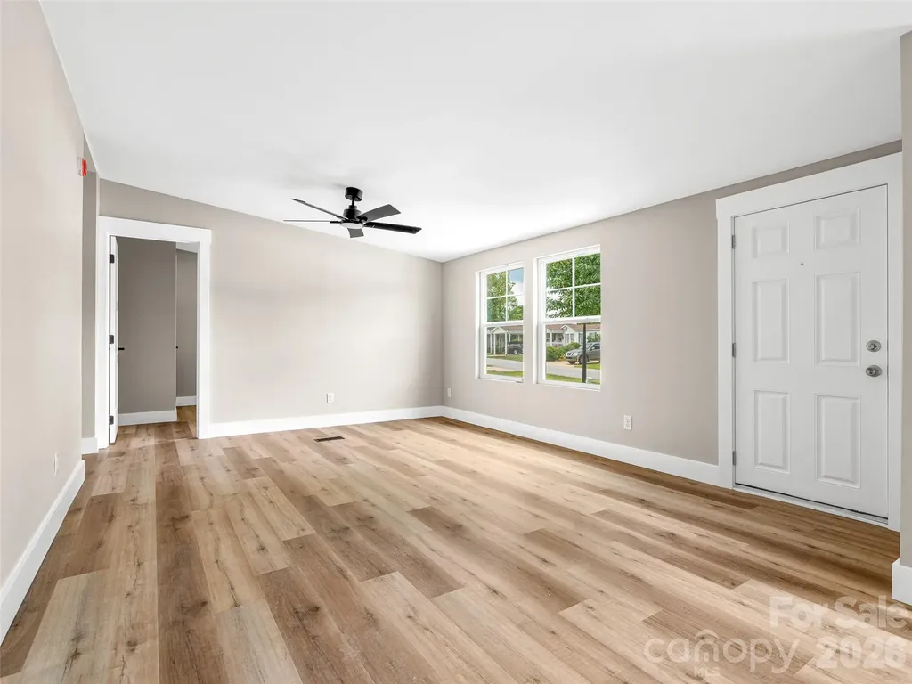 448 Riverwind Drive Hendersonville NC 28739