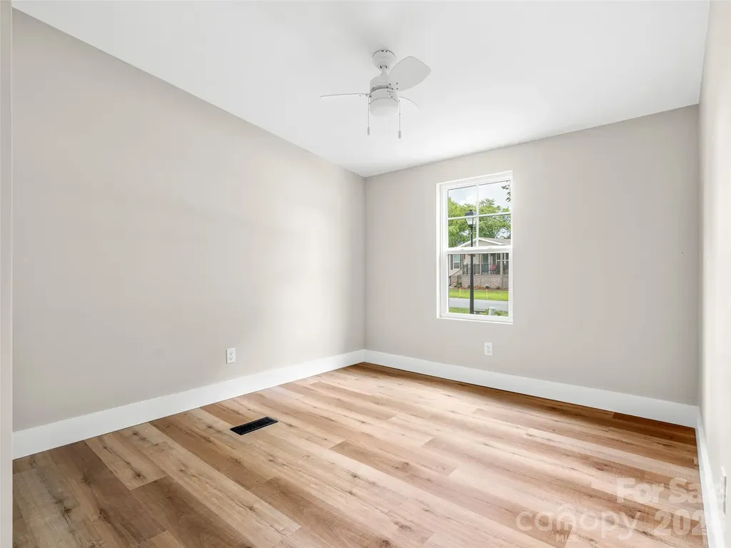 448 Riverwind Drive Hendersonville NC 28739