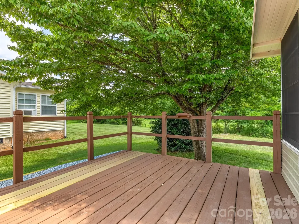 448 Riverwind Drive Hendersonville NC 28739