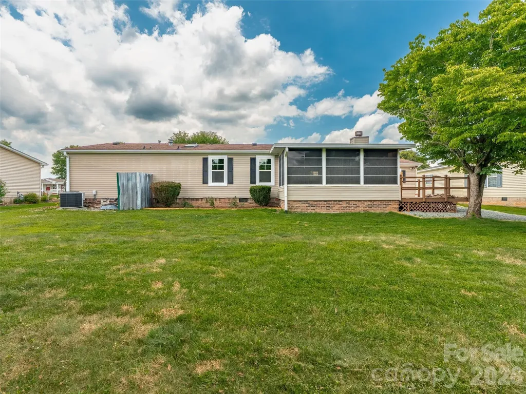 448 Riverwind Drive Hendersonville NC 28739