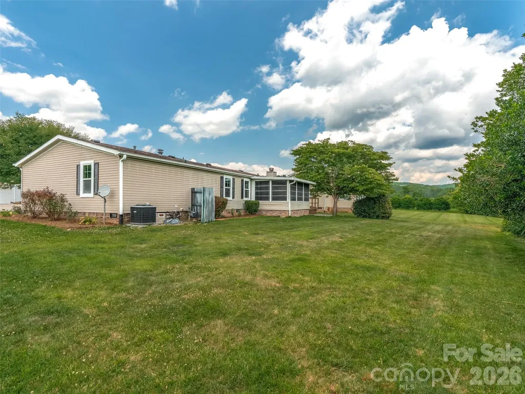 448 Riverwind Drive Hendersonville NC 28739