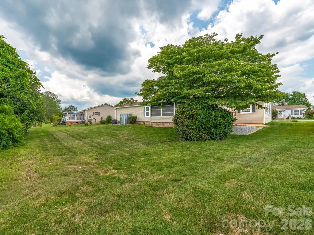448 Riverwind Drive Hendersonville NC 28739