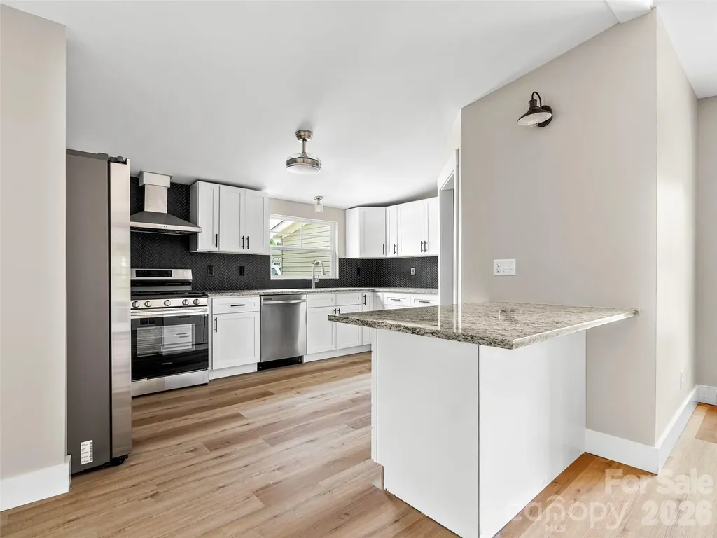 448 Riverwind Drive Hendersonville NC 28739