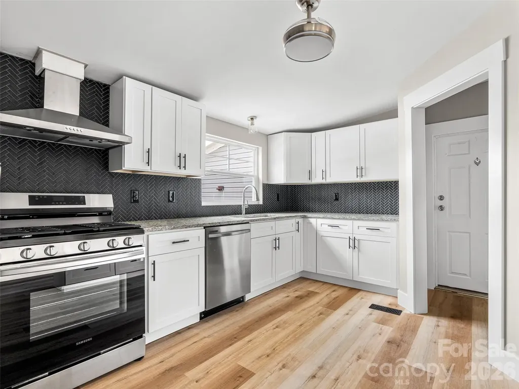 448 Riverwind Drive Hendersonville NC 28739