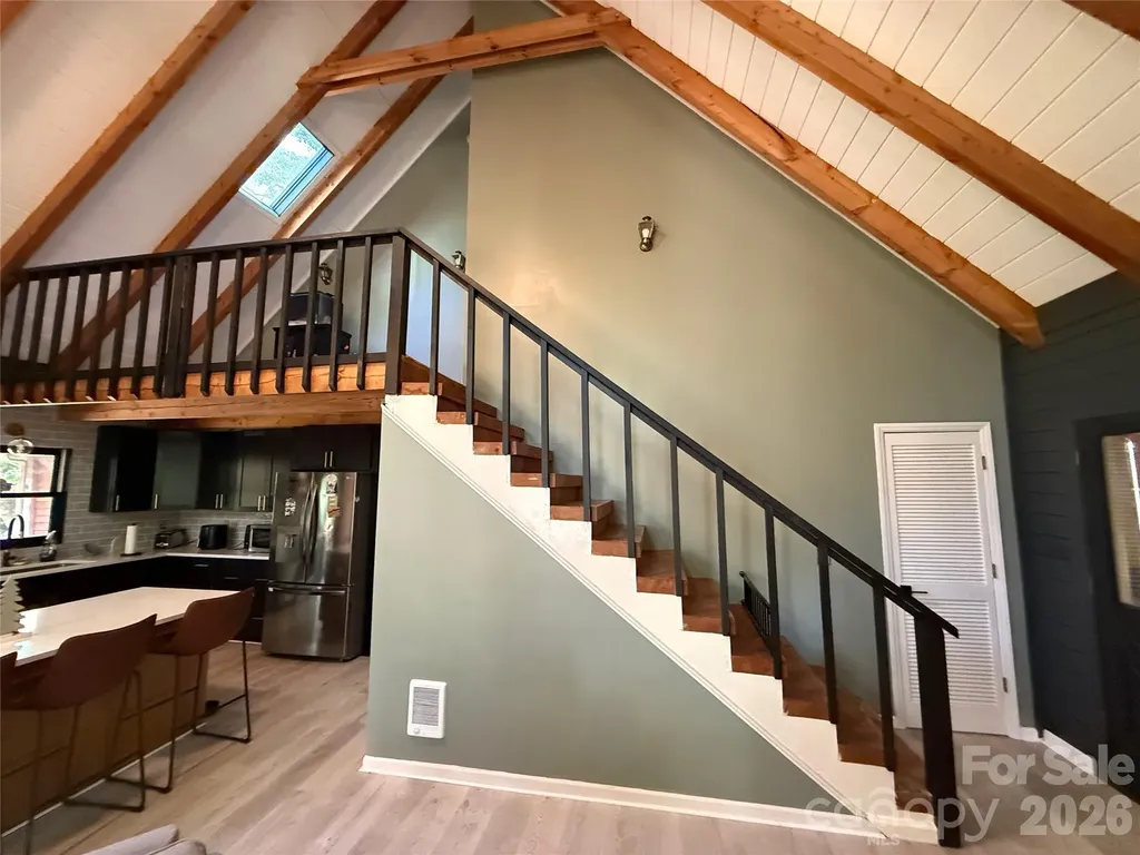 89 Woodcliff Loop Newland NC 28657