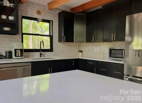 89 Woodcliff Loop Newland NC 28657
