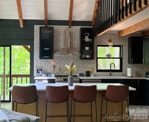 89 Woodcliff Loop Newland NC 28657