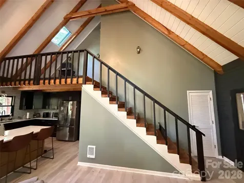 89 Woodcliff Loop Newland NC 28657