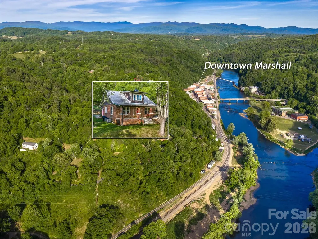 Marshall NC, 296 Roberts Hill Road