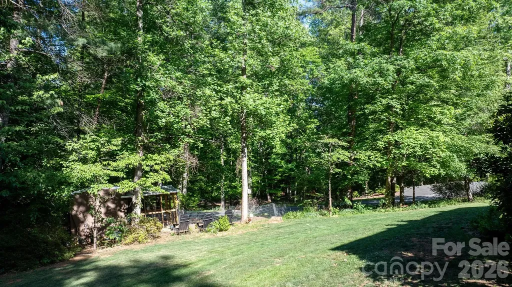 3355 Helton Hartley Place Lenoir NC 28645