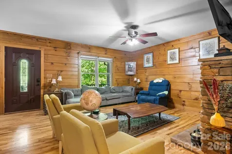 3355 Helton Hartley Place Lenoir NC 28645