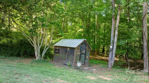 3355 Helton Hartley Place Lenoir NC 28645