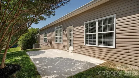 4315 Clymer Court Charlotte NC 28269